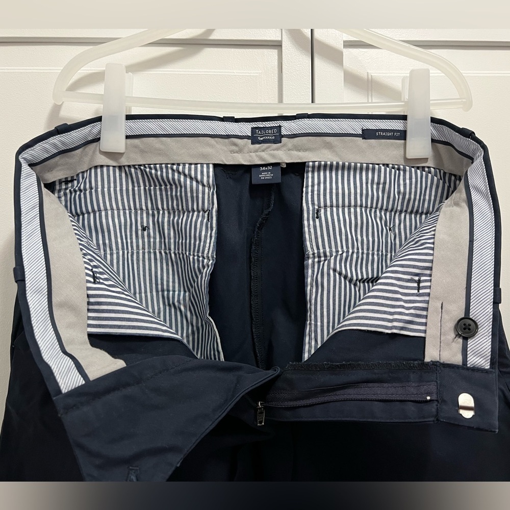 Bundle Of 2 Men's Pants Gap And Express (Size 34x… - image 7